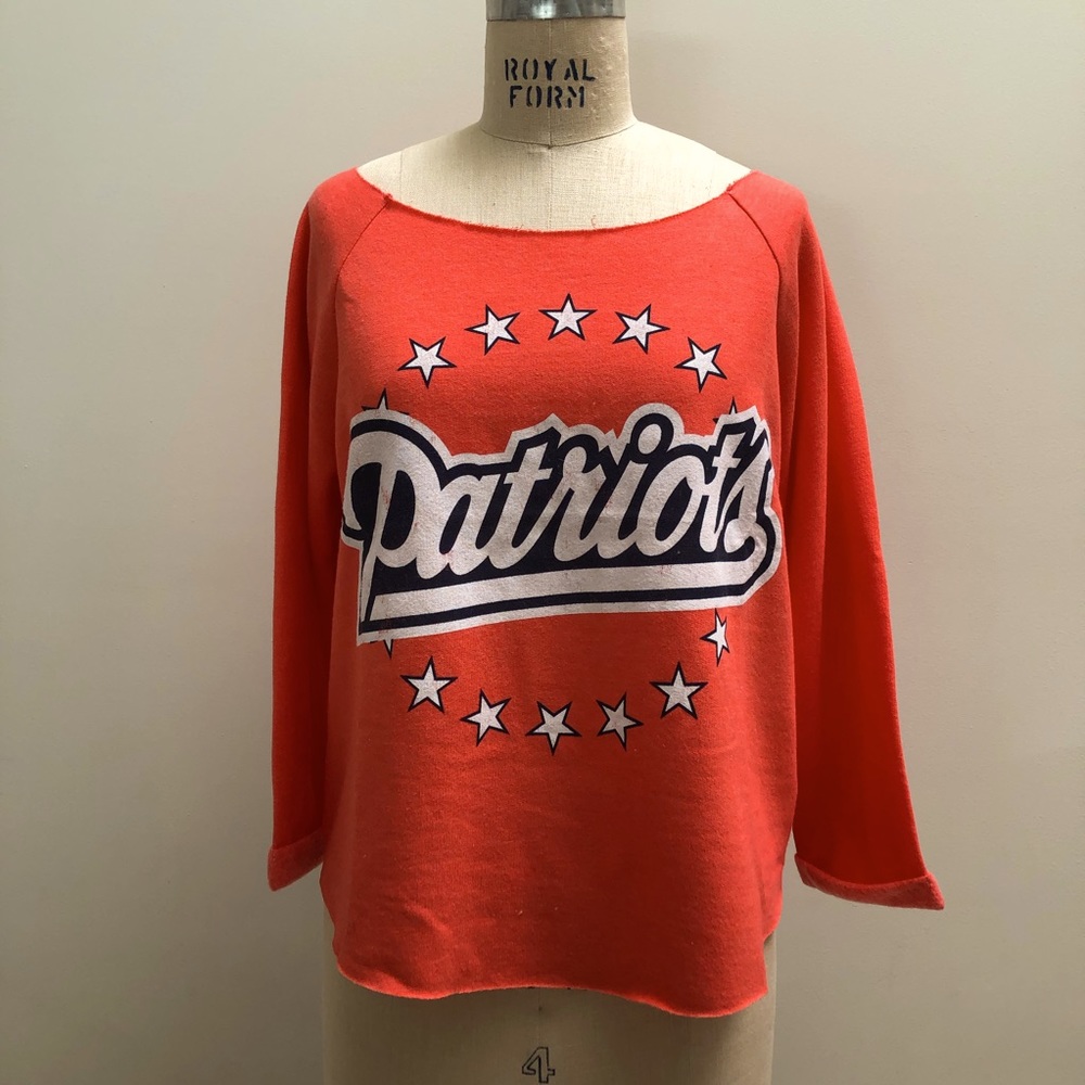 NFL New England Patriots Women’s Sweatshirt